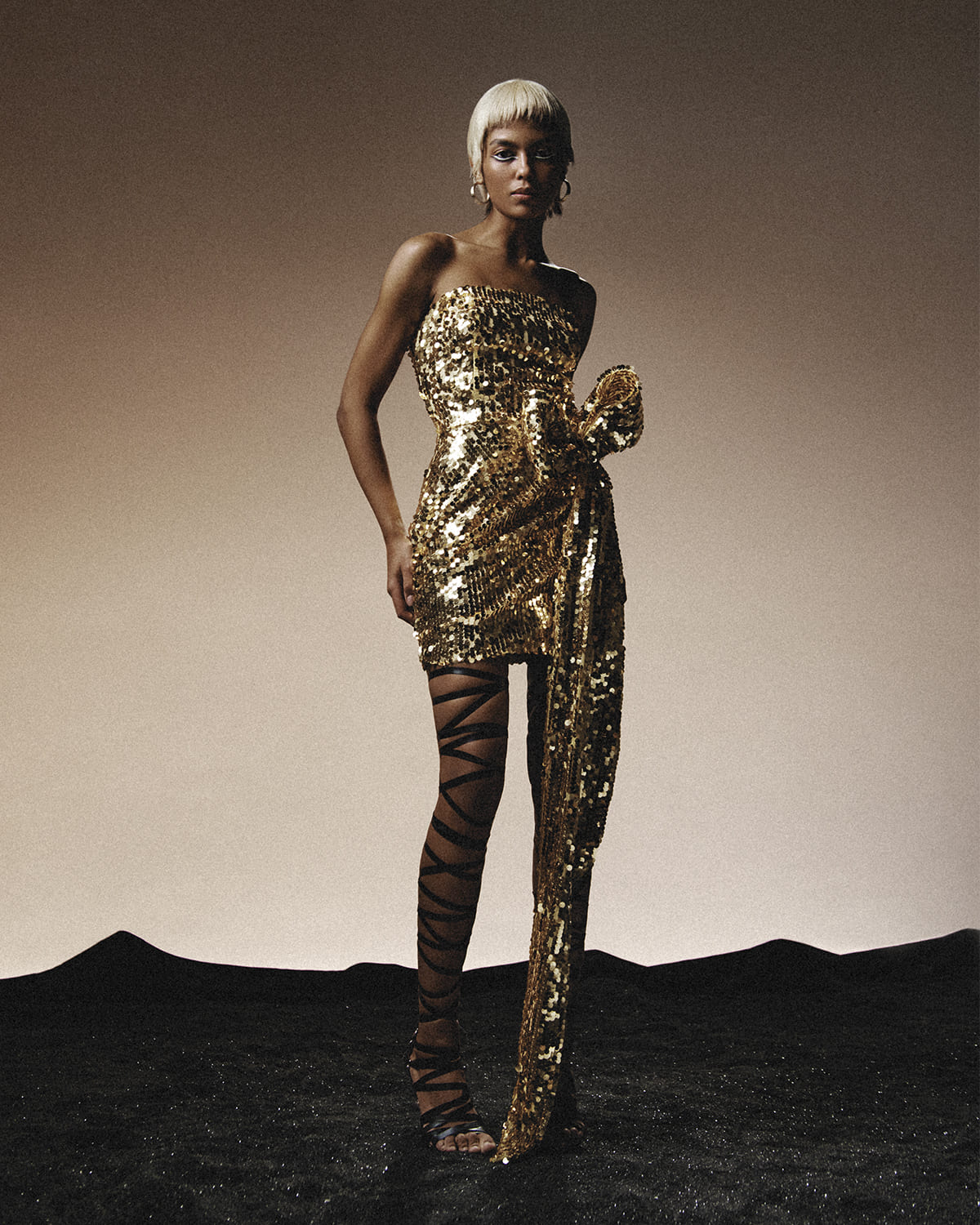 Gold mini dress with bow (SKU 761/12)