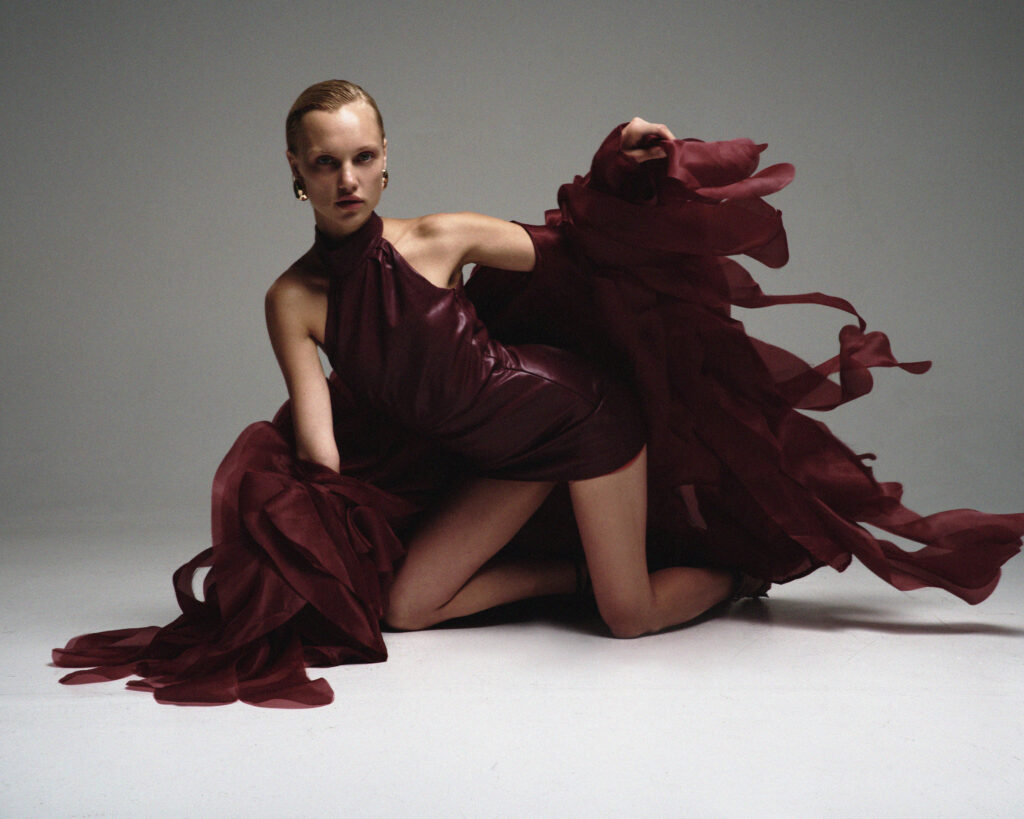 Long Bordeaux Cape (SKU 766/13)