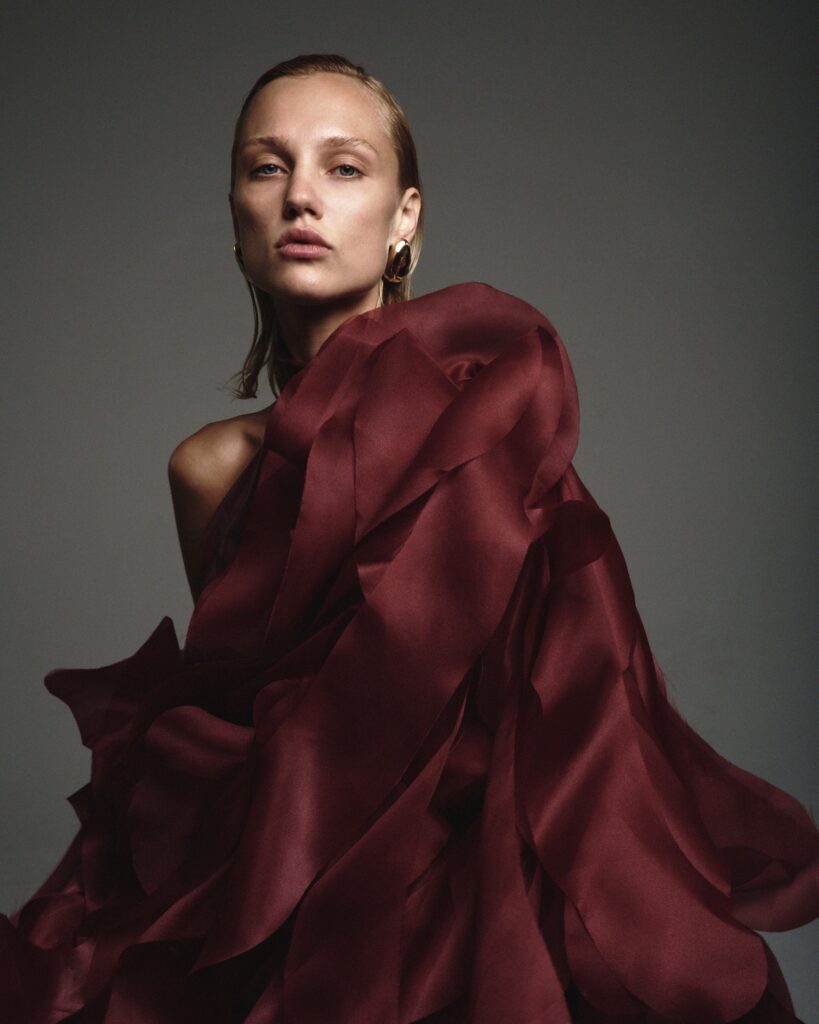 Long Bordeaux Cape (SKU 766/13)