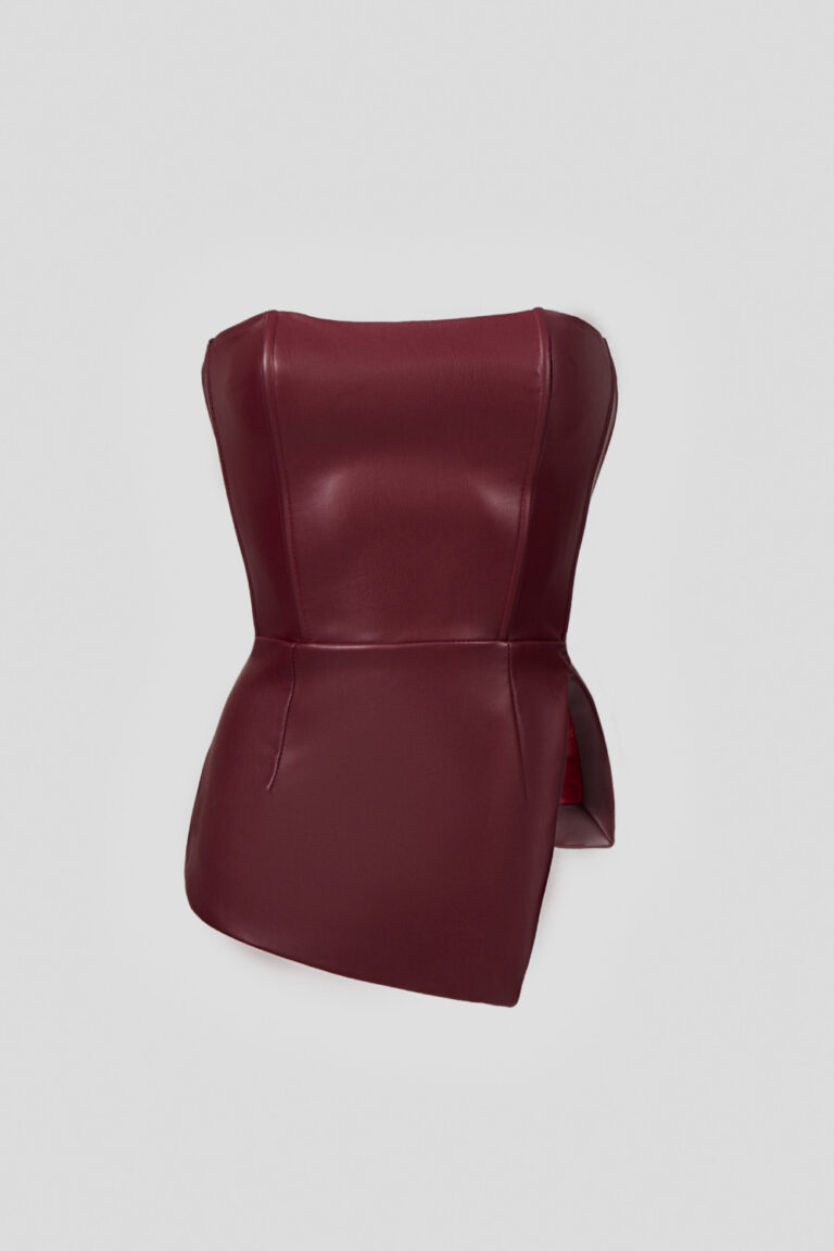 Corset bordeaux à lacets