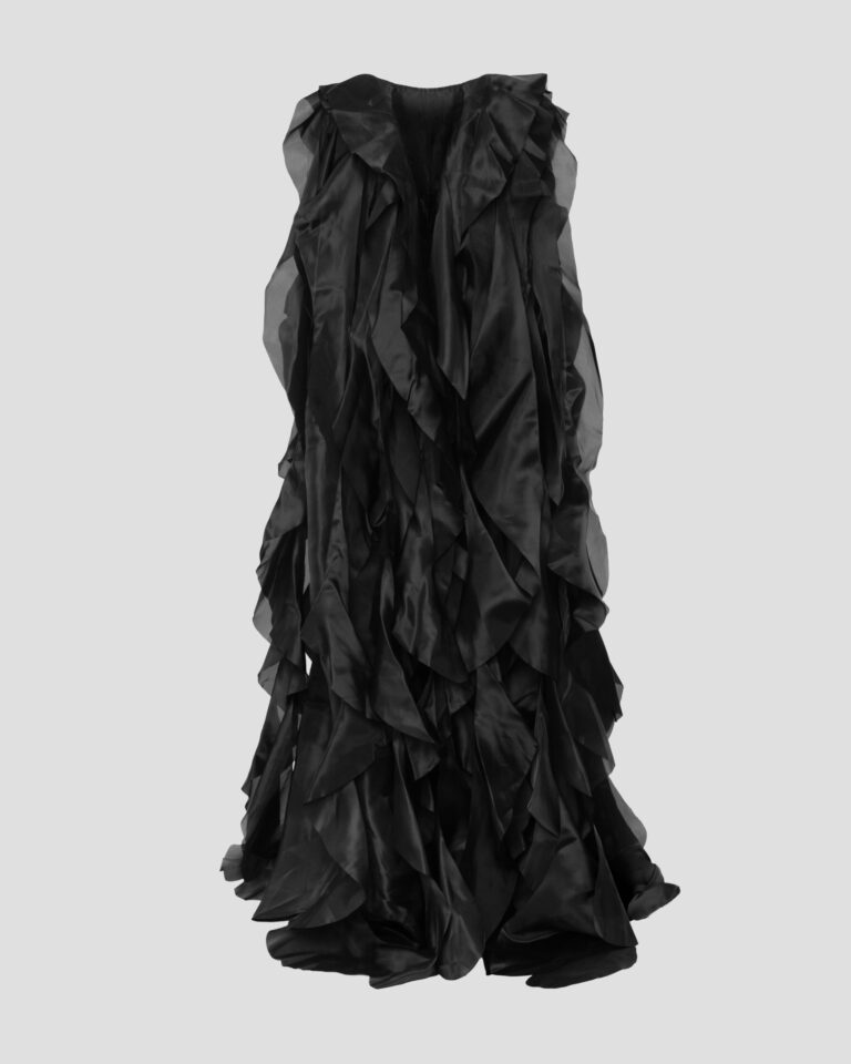 Cape noire avec longues goussets