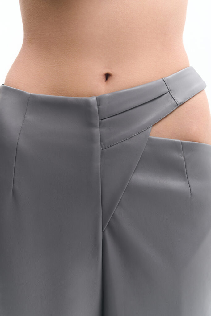 Grey trousers with a thigh slit (SKU 740/1.1)