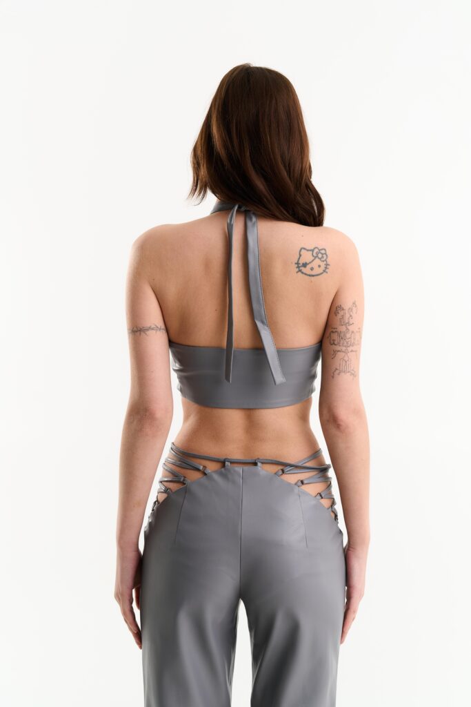 Grey button-up top (SKU 743/1.1)