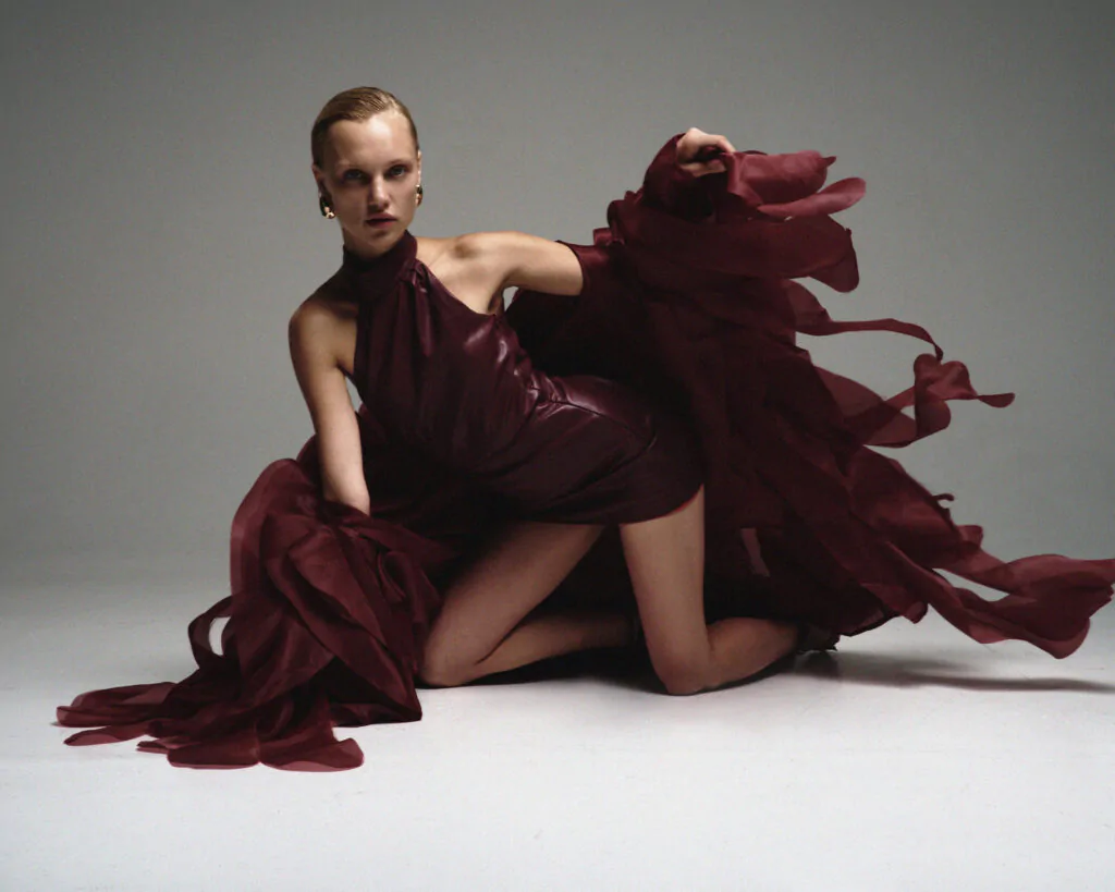 Long Bordeaux Cape (SKU 766/13)